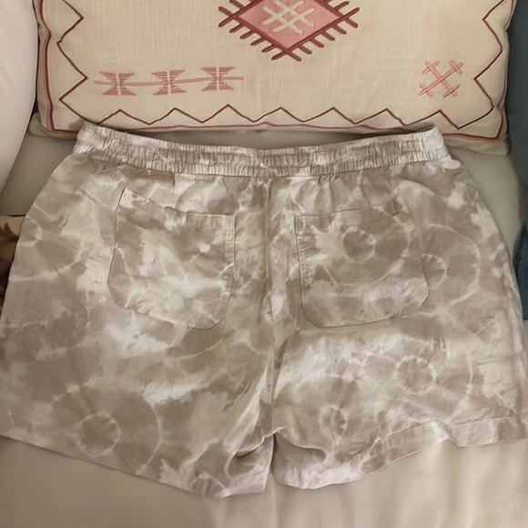 Old Navy Tie Dye Linen Drawstring Shorts XL - Picture 4 of 4